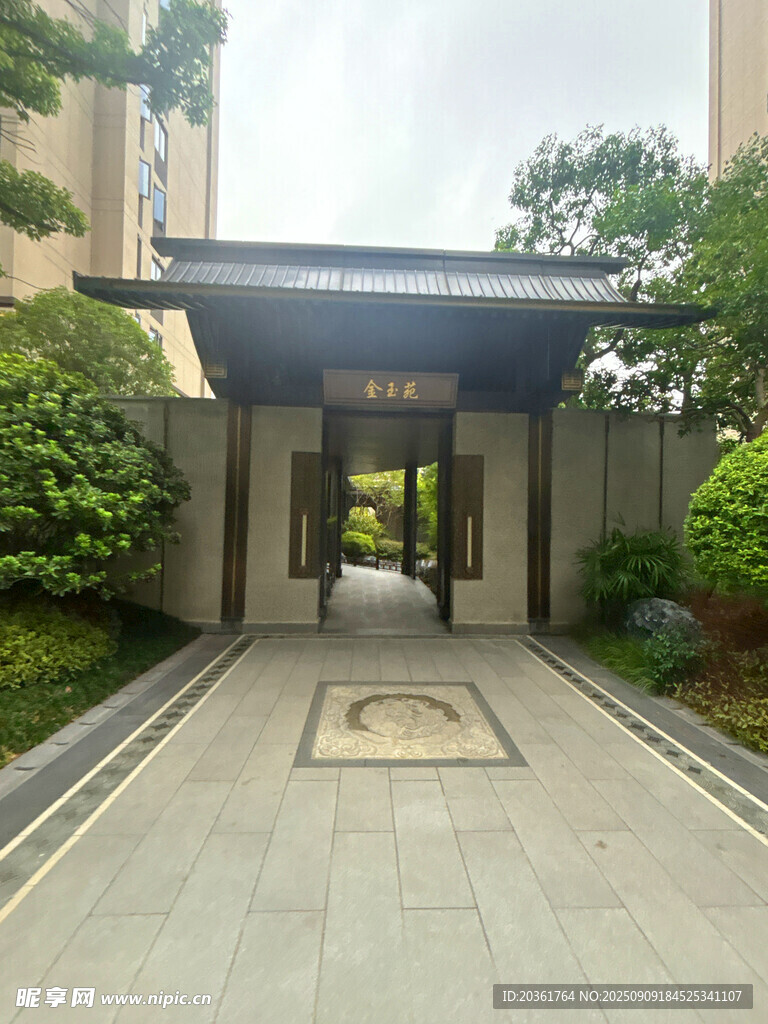 高端小區(qū)入口景觀