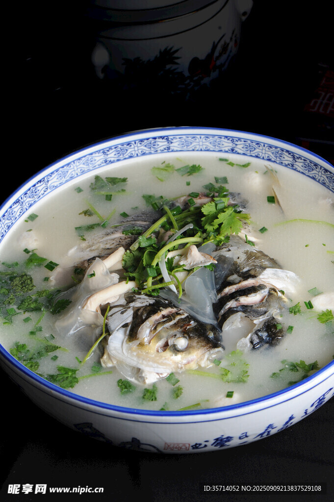 鮮香魚湯