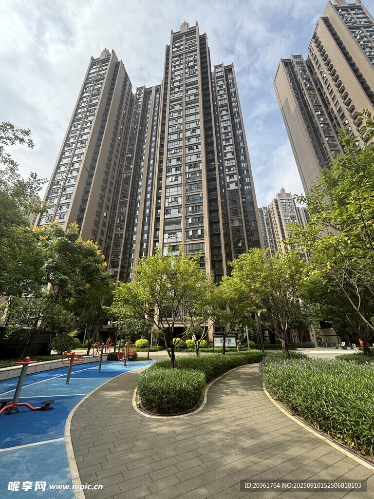現(xiàn)代都市高層住宅景觀