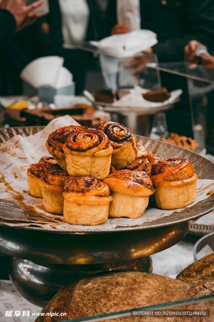 美味烘焙糕點(diǎn)陳列展示