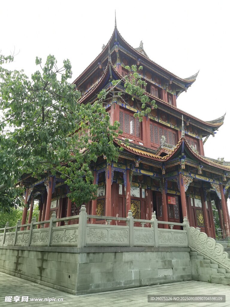 中式古樸樓閣建筑景觀