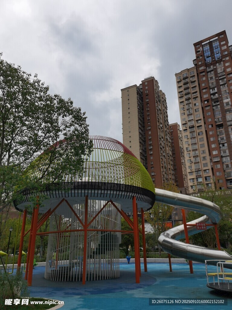 城市中的現(xiàn)代戶外休閑場地