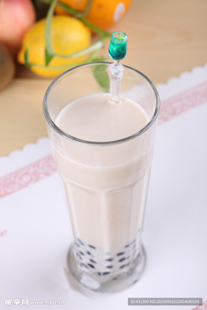 一杯美味的奶昔飲品