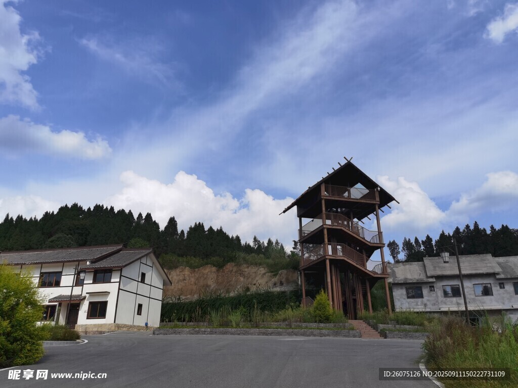 鄉(xiāng)村風(fēng)景中的特色建筑