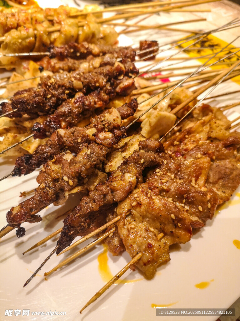 美味多樣的特色烤肉串