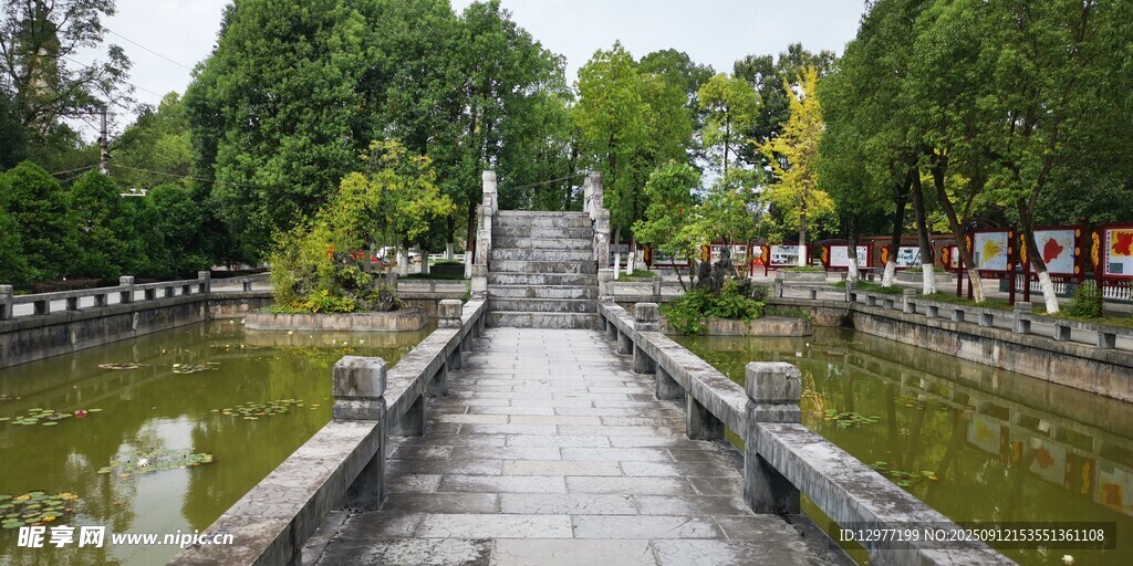 中式園林石橋景觀