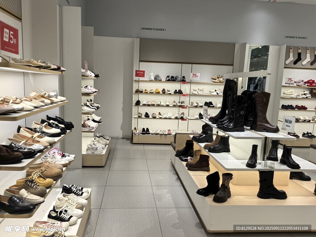 時尚鞋店內(nèi)部陳列展示