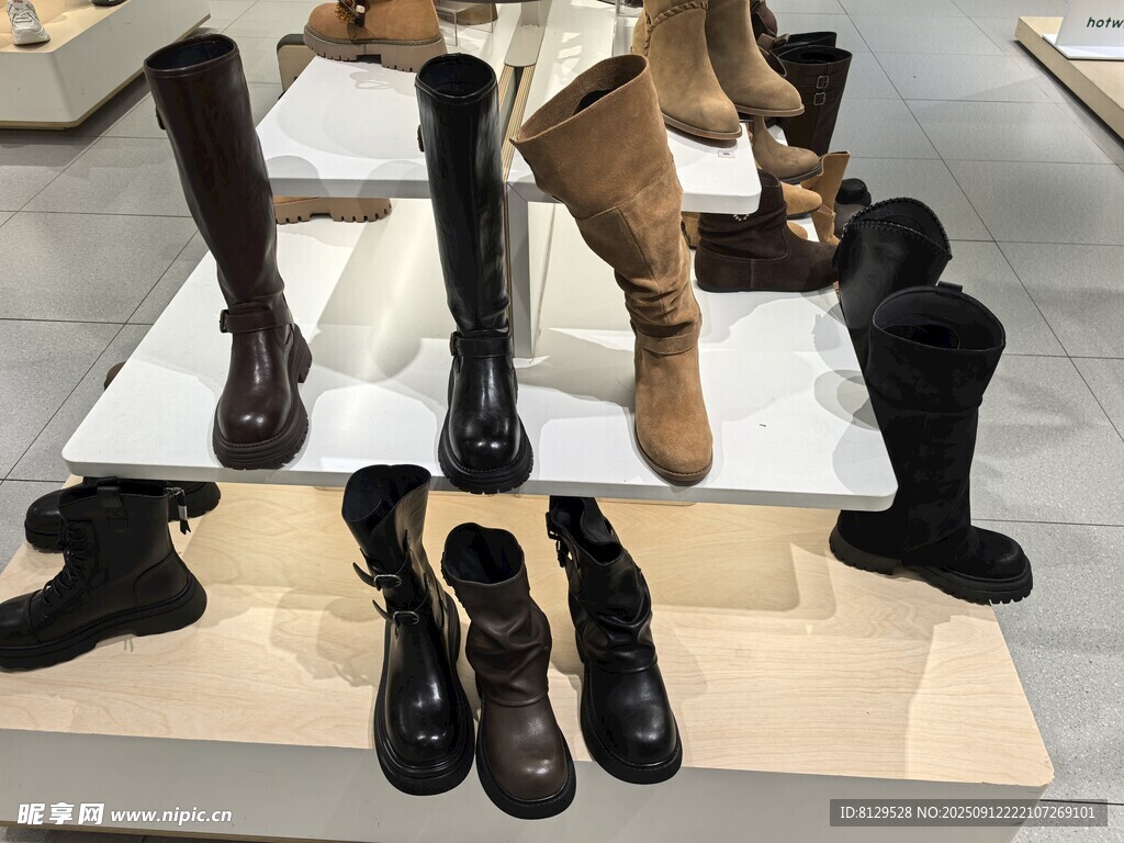 多樣款式女靴展示