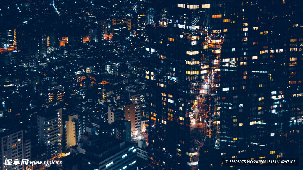 繁華都市夜景俯瞰圖