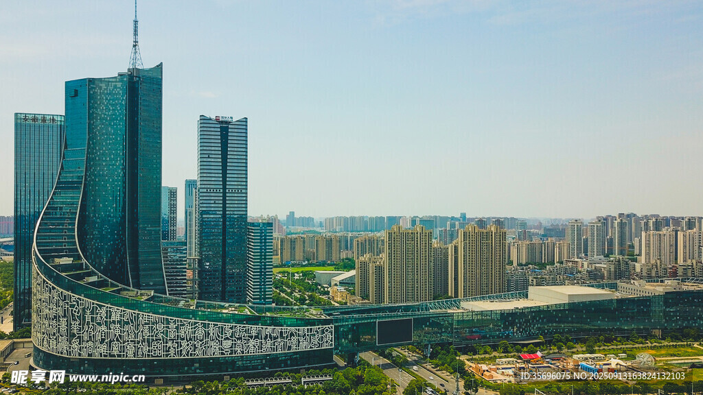 現(xiàn)代都市天際線景觀