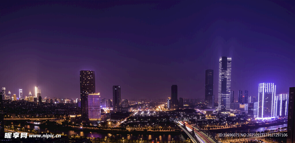 城市璀璨夜景