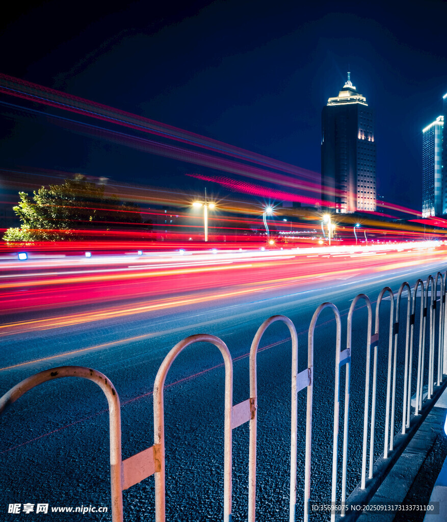 城市夜景車流光影之美