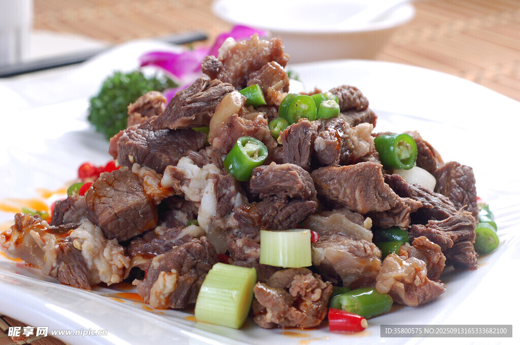 飄香牛腩