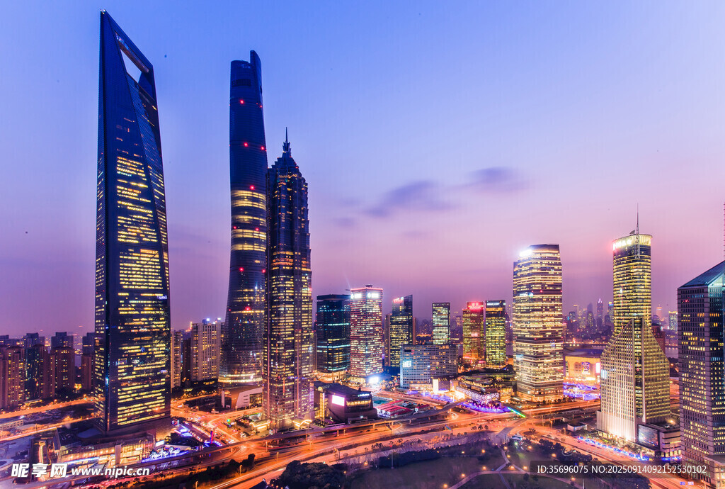 上海繁華都市夜景