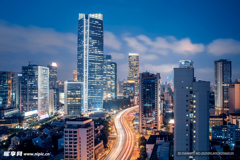 都市夜景繁華交通景觀