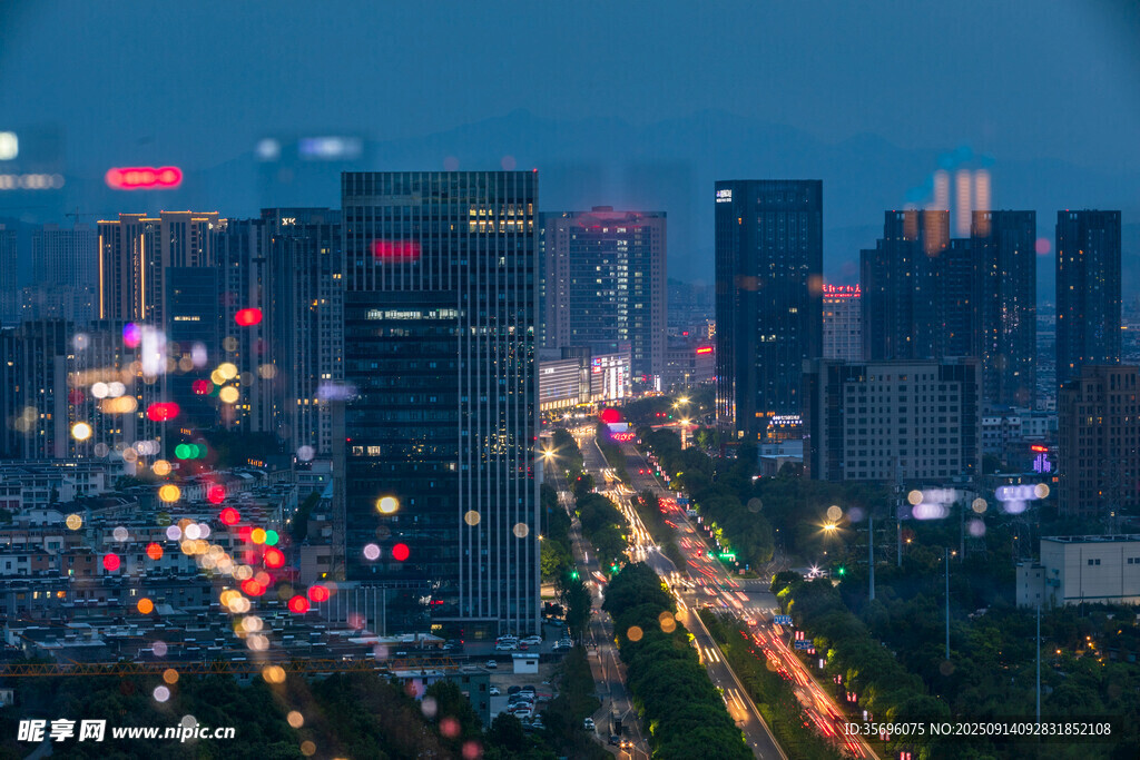 城市夜景璀璨燈火輝煌