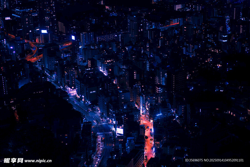 城市夜景燈光璀璨畫面