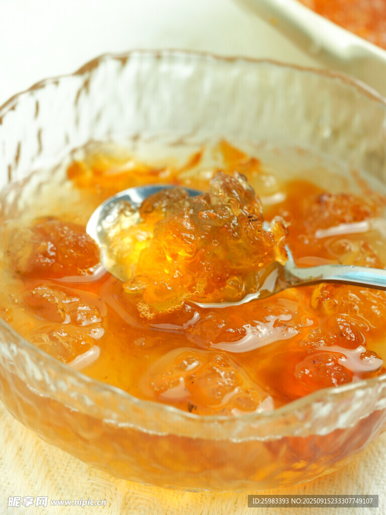 桃膠羹