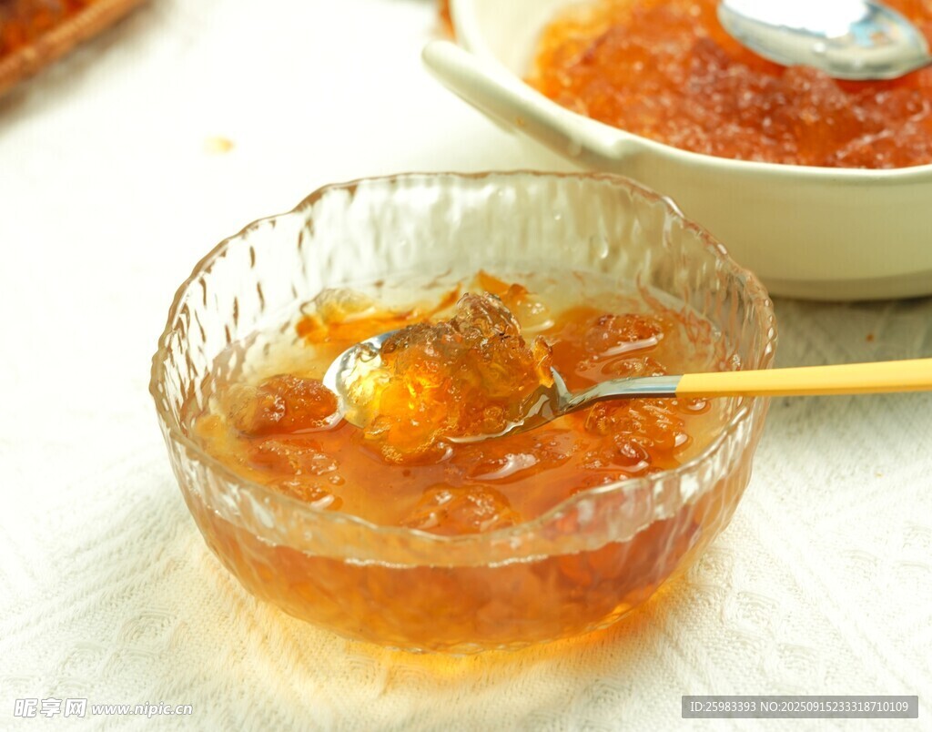 桃膠羹