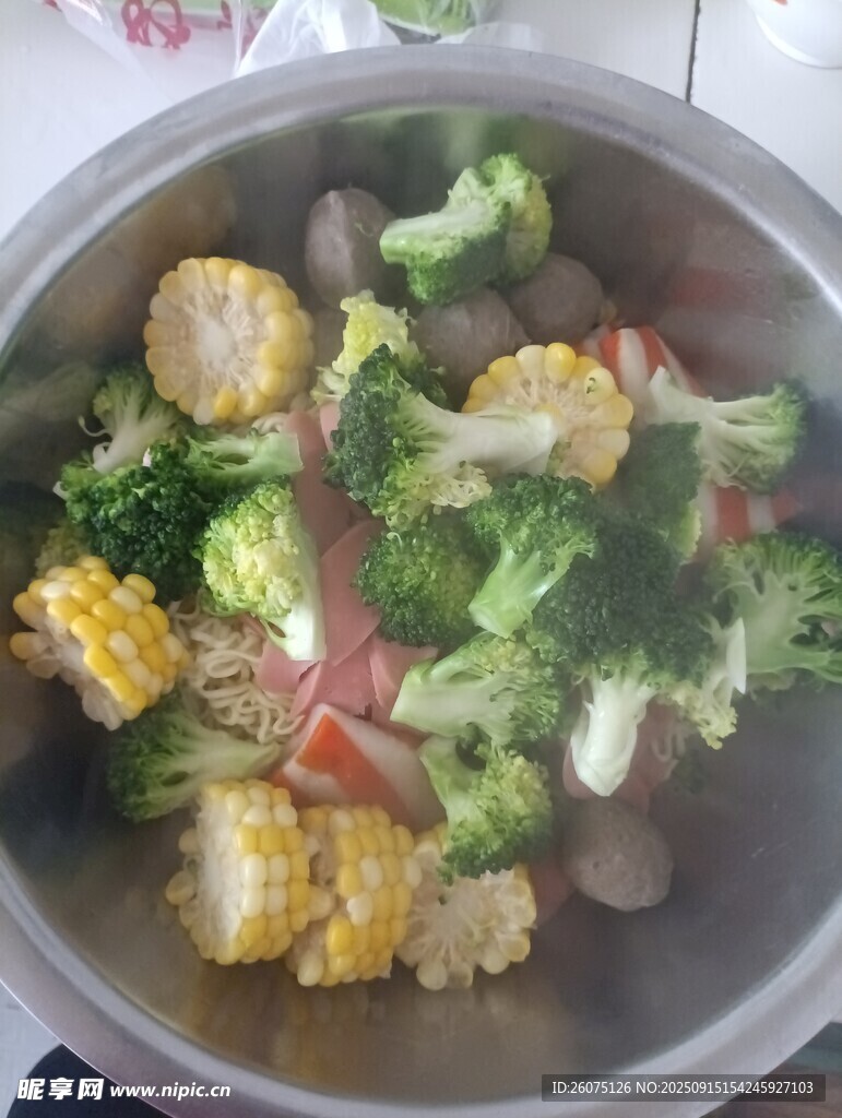 蔬菜玉米混合煮物