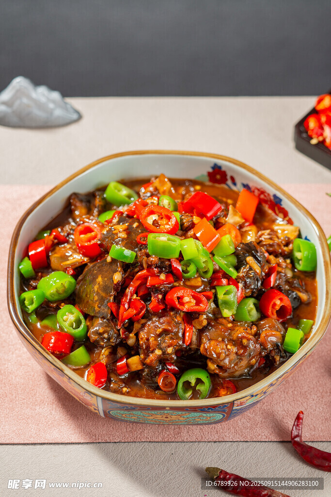 紅燒小甲魚(yú)