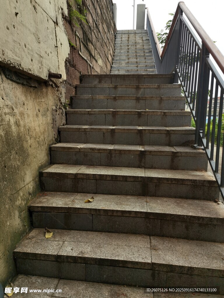 戶外石階