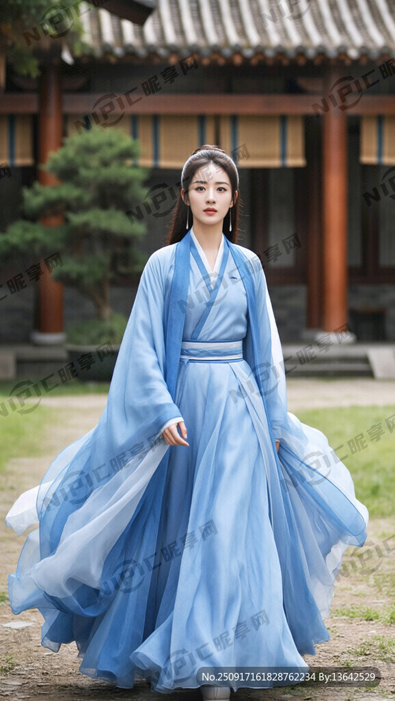 藍(lán)色漢服女