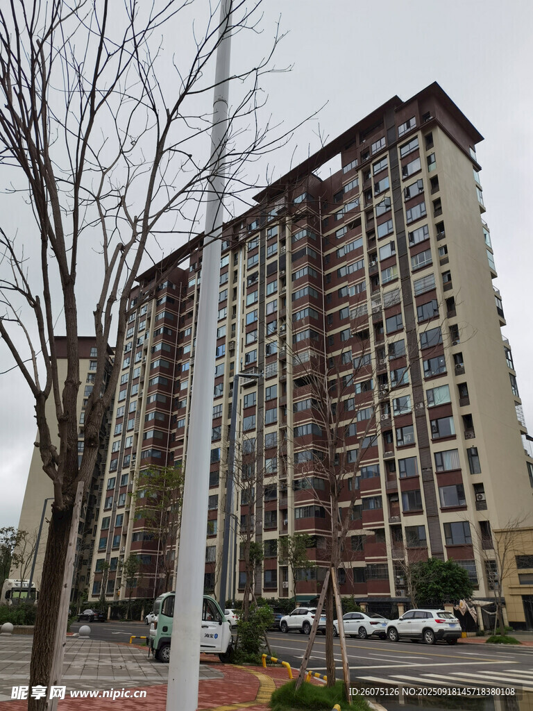 高層住宅樓外觀景象