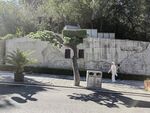 城市街道旁的交通信號燈