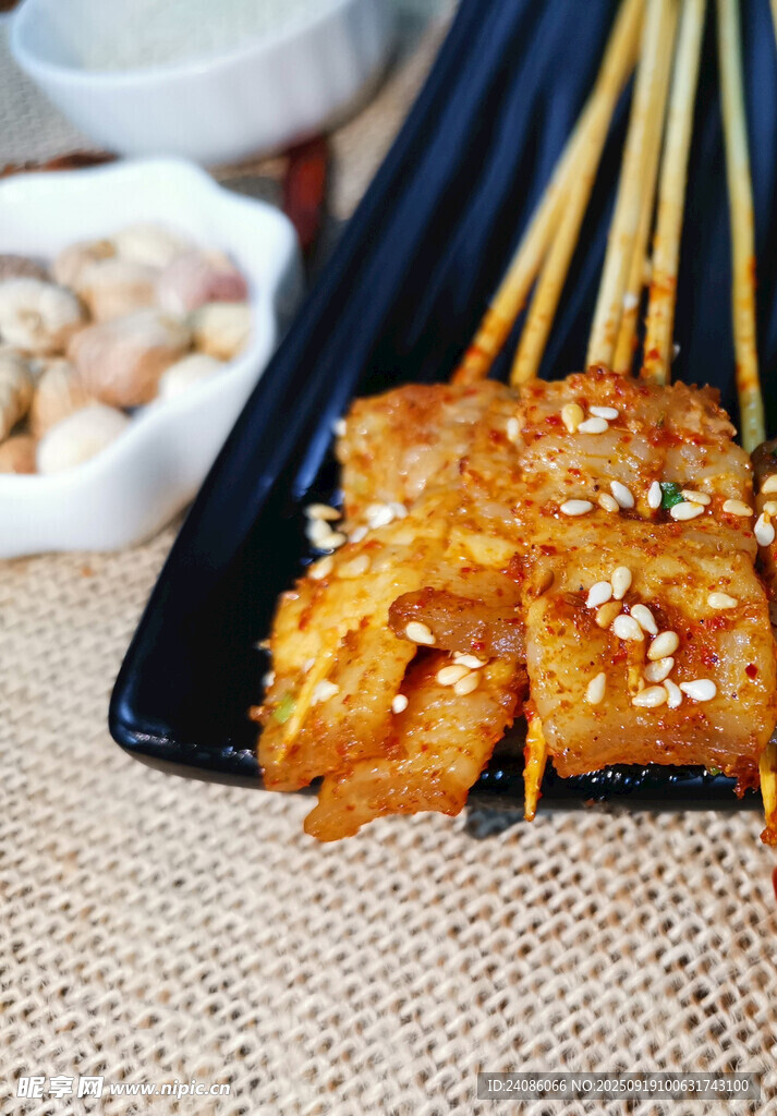 美味烤串誘人呈現