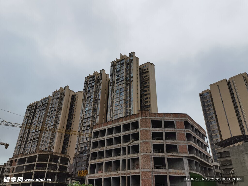 在建高層住宅小區(qū)