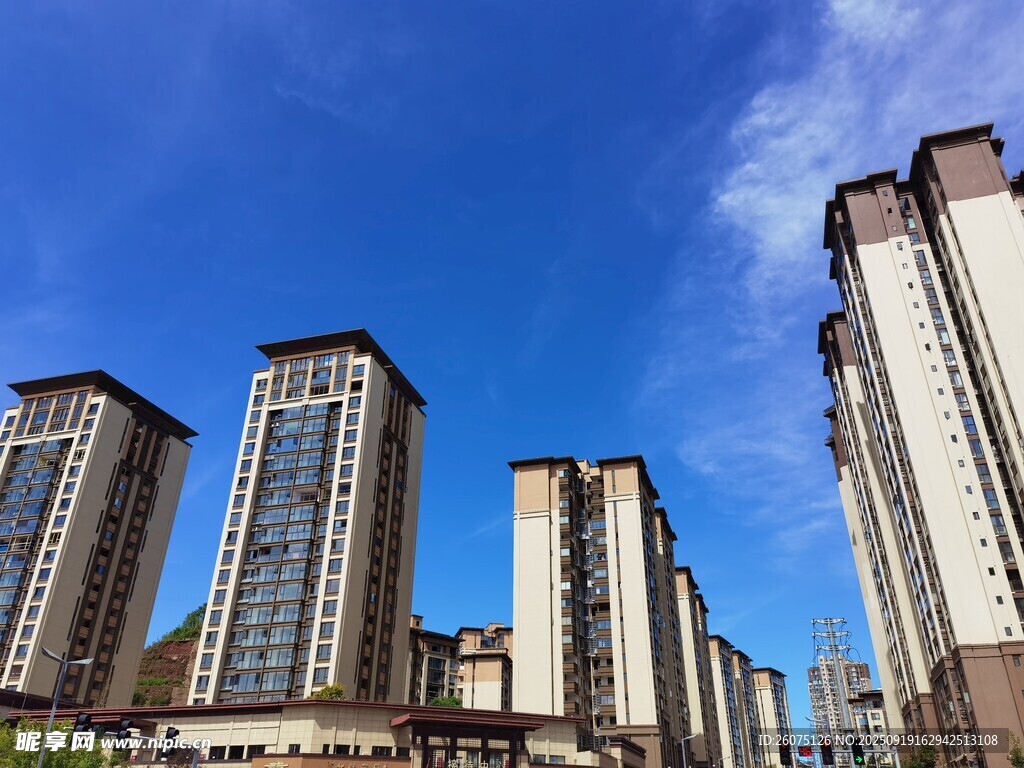 城市高樓林立的天際線(xiàn)