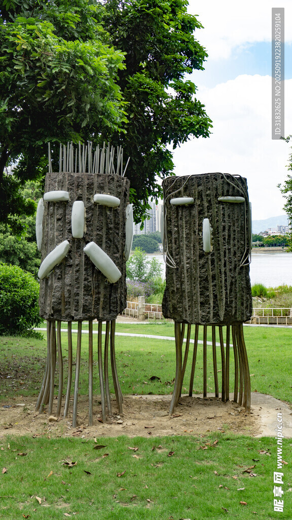 戶外鐵藝雕塑藝術(shù)作品