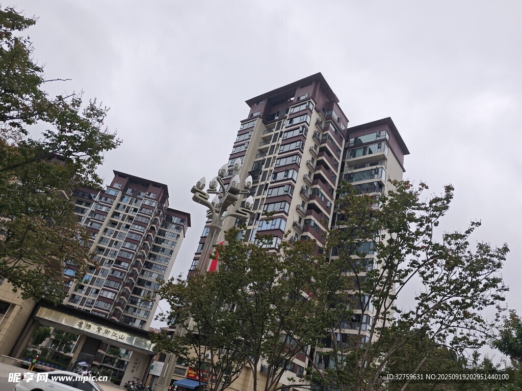 高層住宅樓景觀