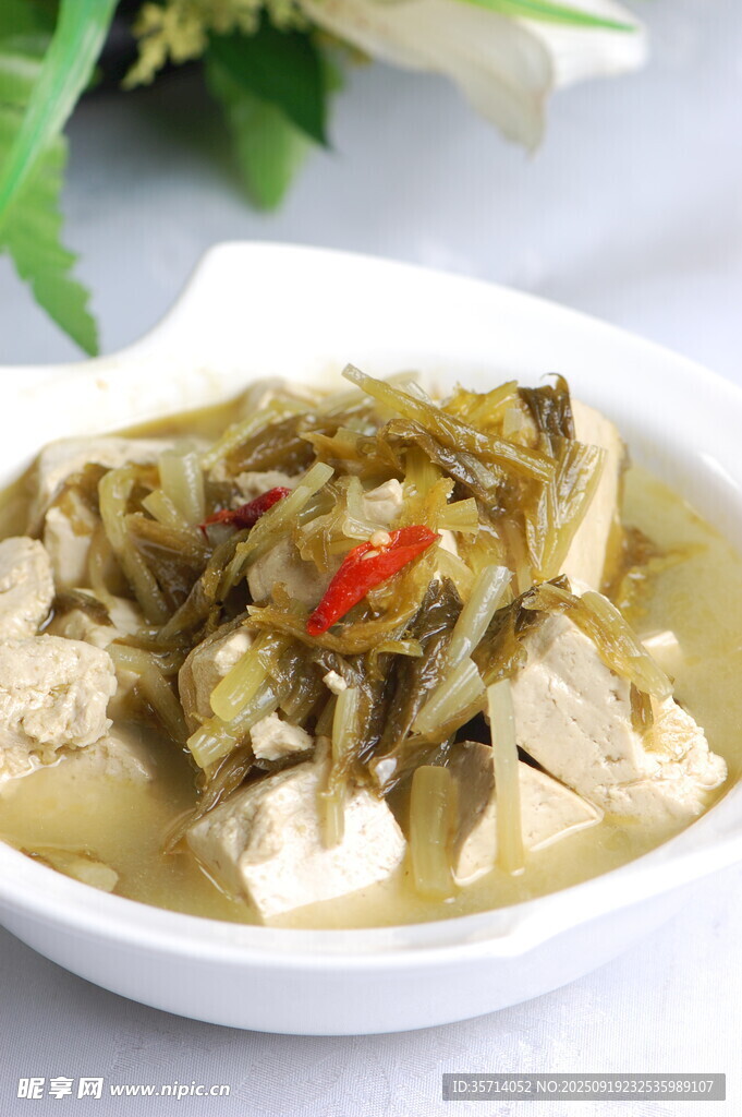 酸菜燉豆腐