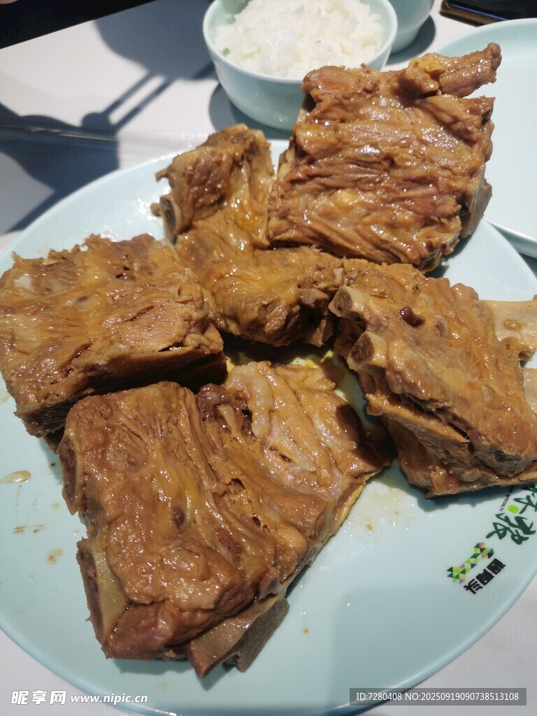 美味烤排骨