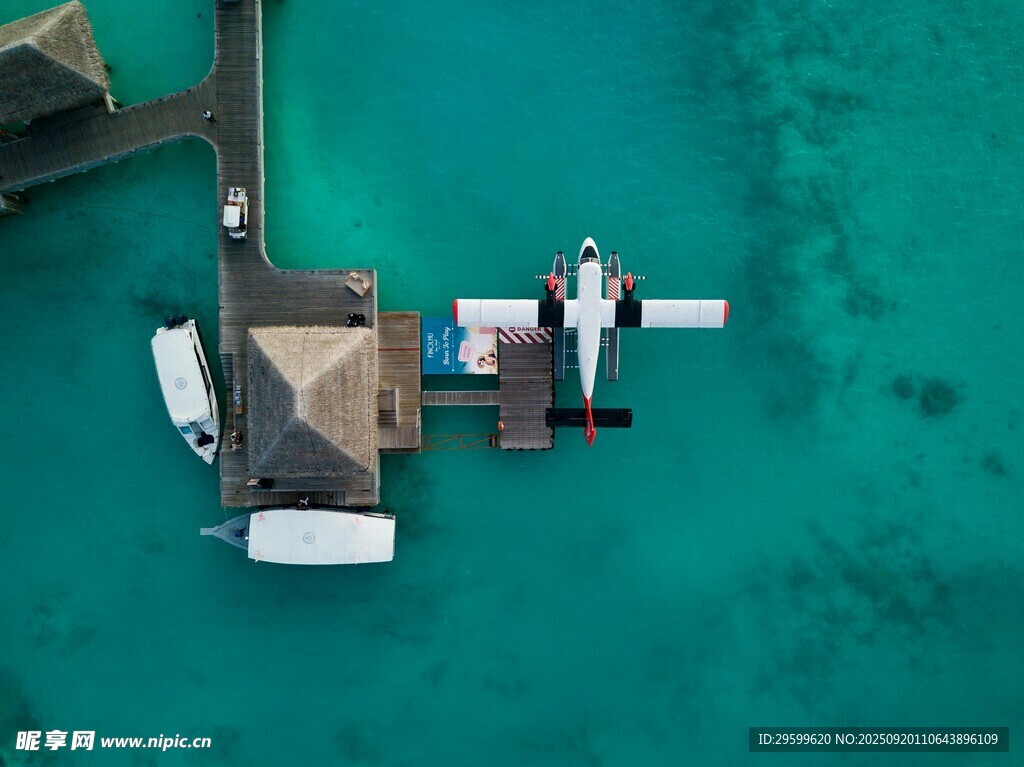 水上度假小屋碧海美景