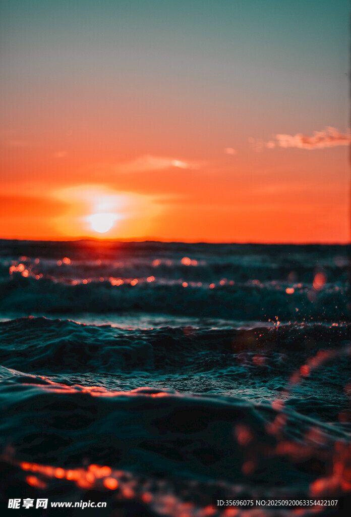 海上日落美景