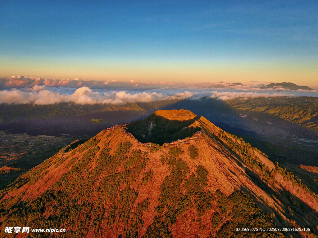 壯麗火山景觀