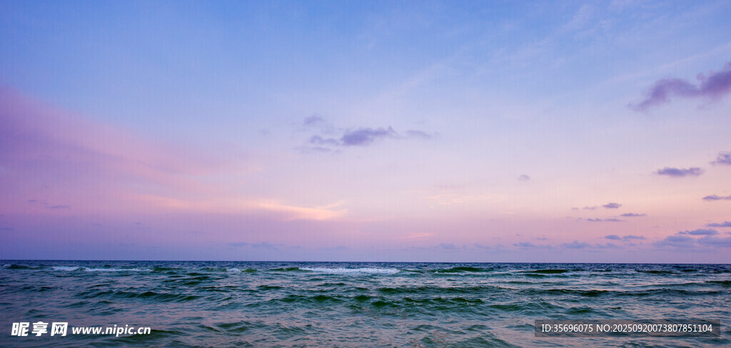 海邊夢(mèng)幻晚霞美景