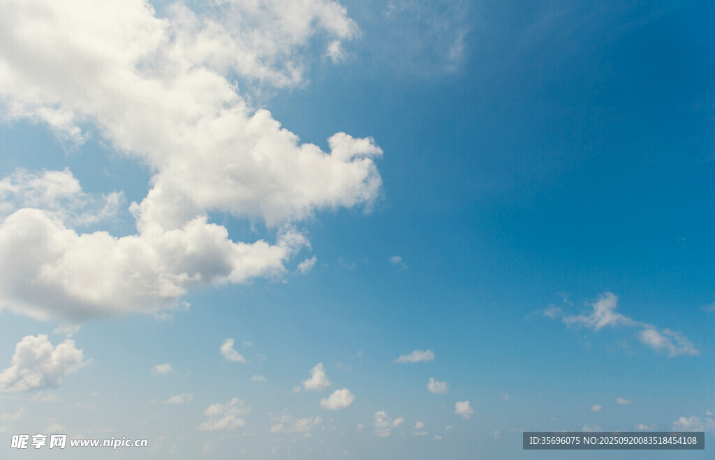 藍天白云晴空美景