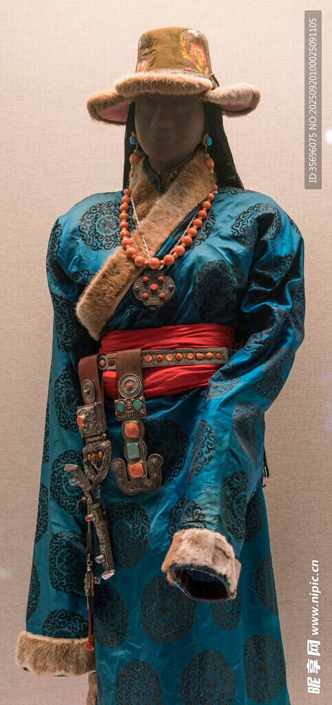 少數(shù)民族服飾