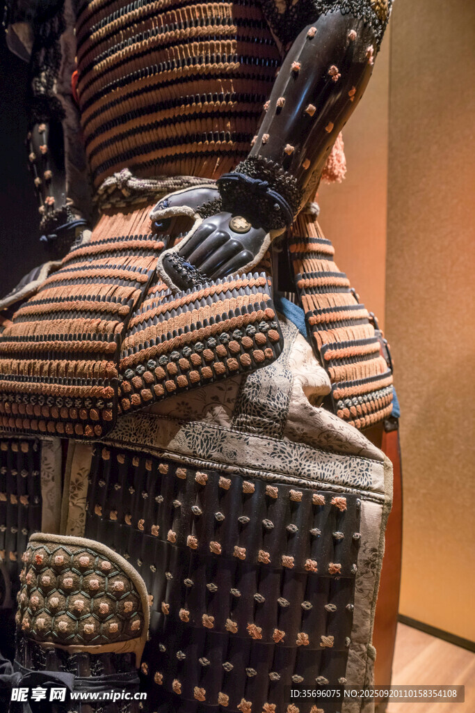 古代武士鎧甲細節(jié)展示