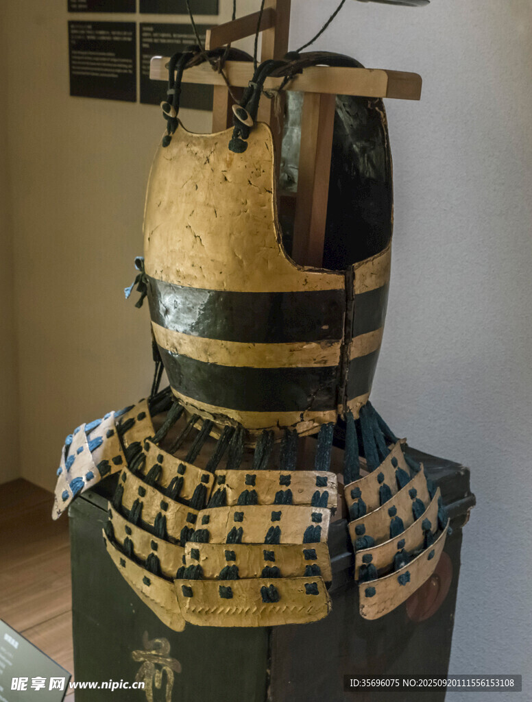 古代武士鎧甲展示