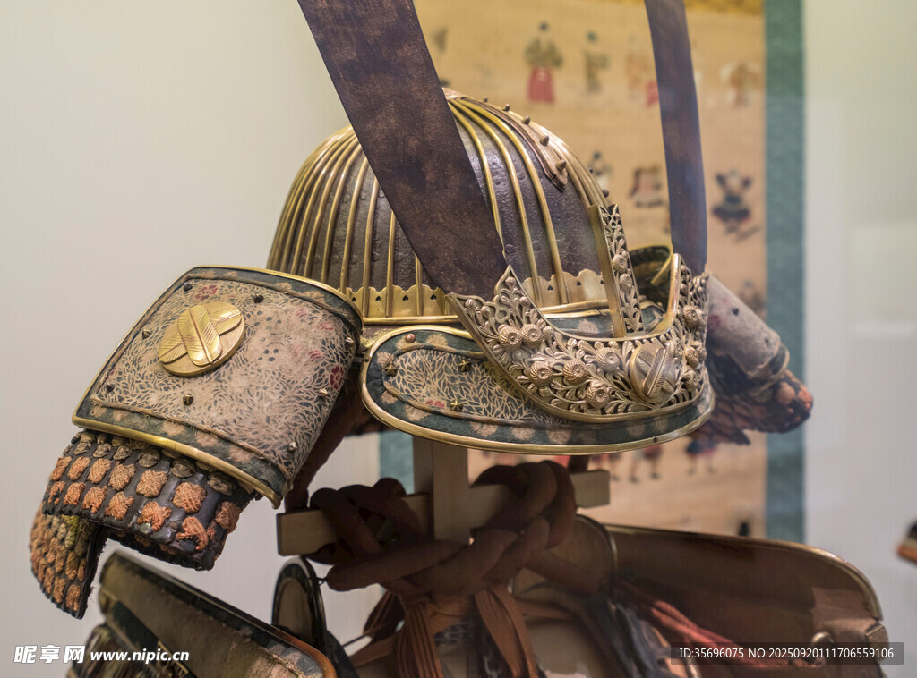 古代精美盔甲展示