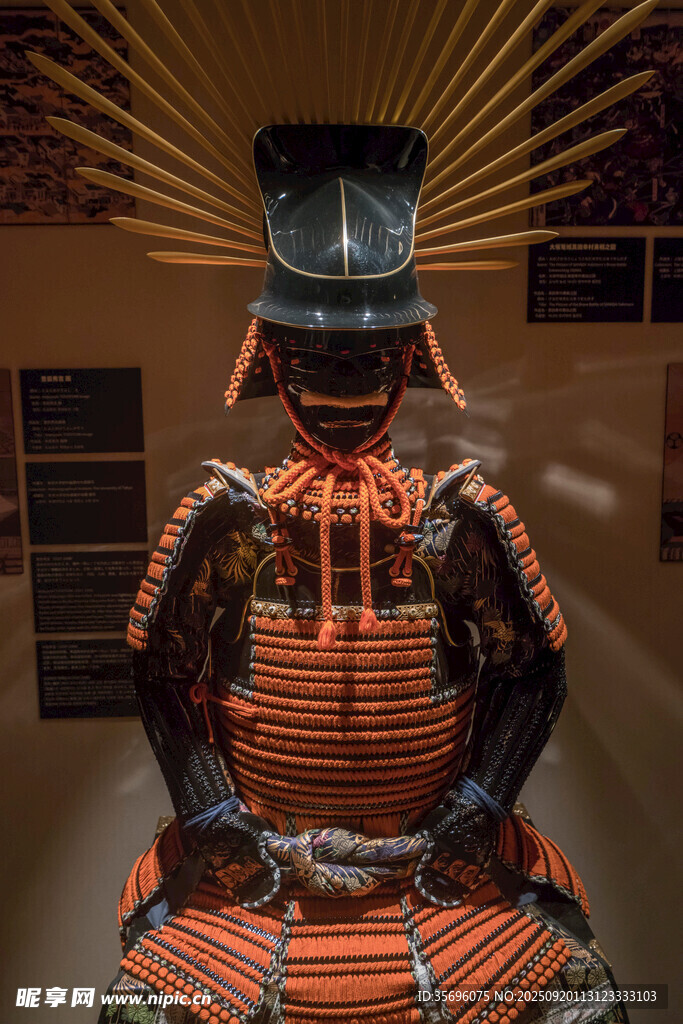 日本傳統(tǒng)武士盔甲展示