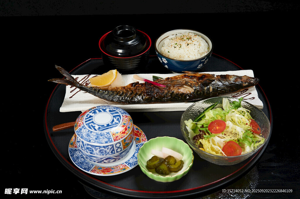 青花魚定食
