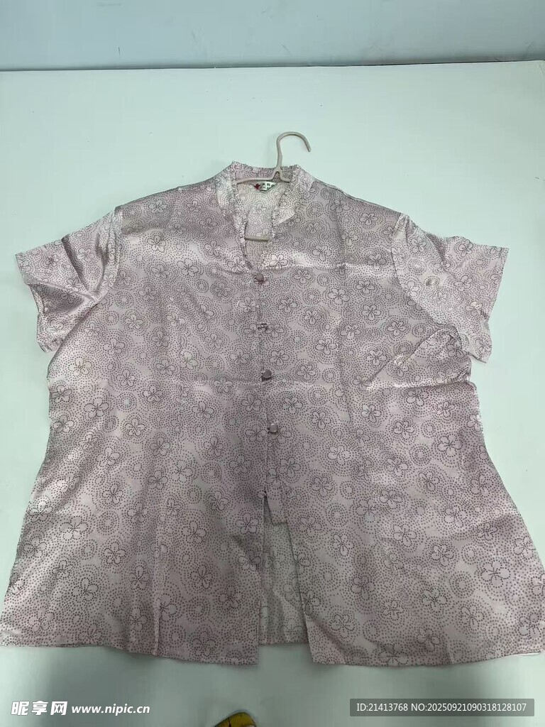 復(fù)古花紋