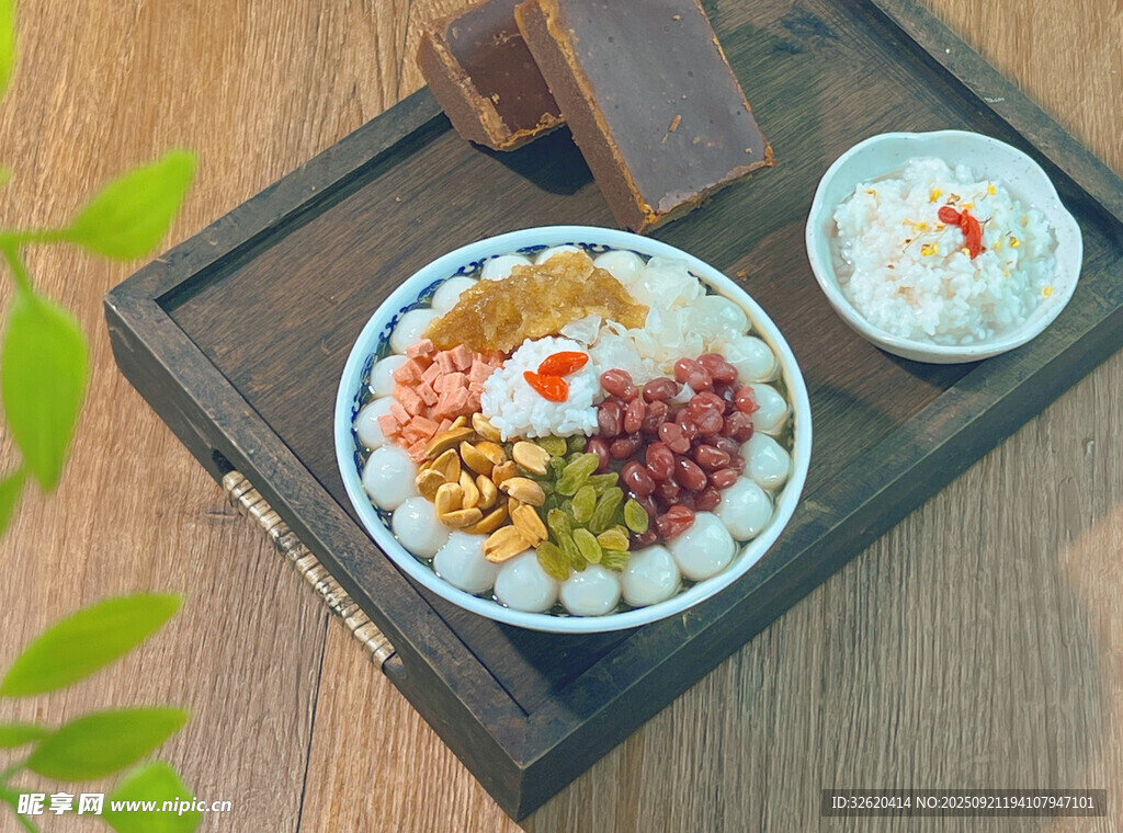 水果冰湯圓 
