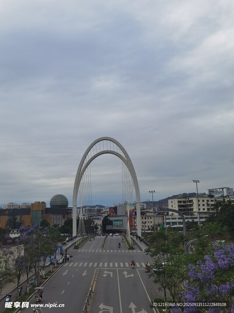城市拱形地標(biāo)景觀